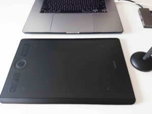 Wacom Intuos ProとMacBook Pro